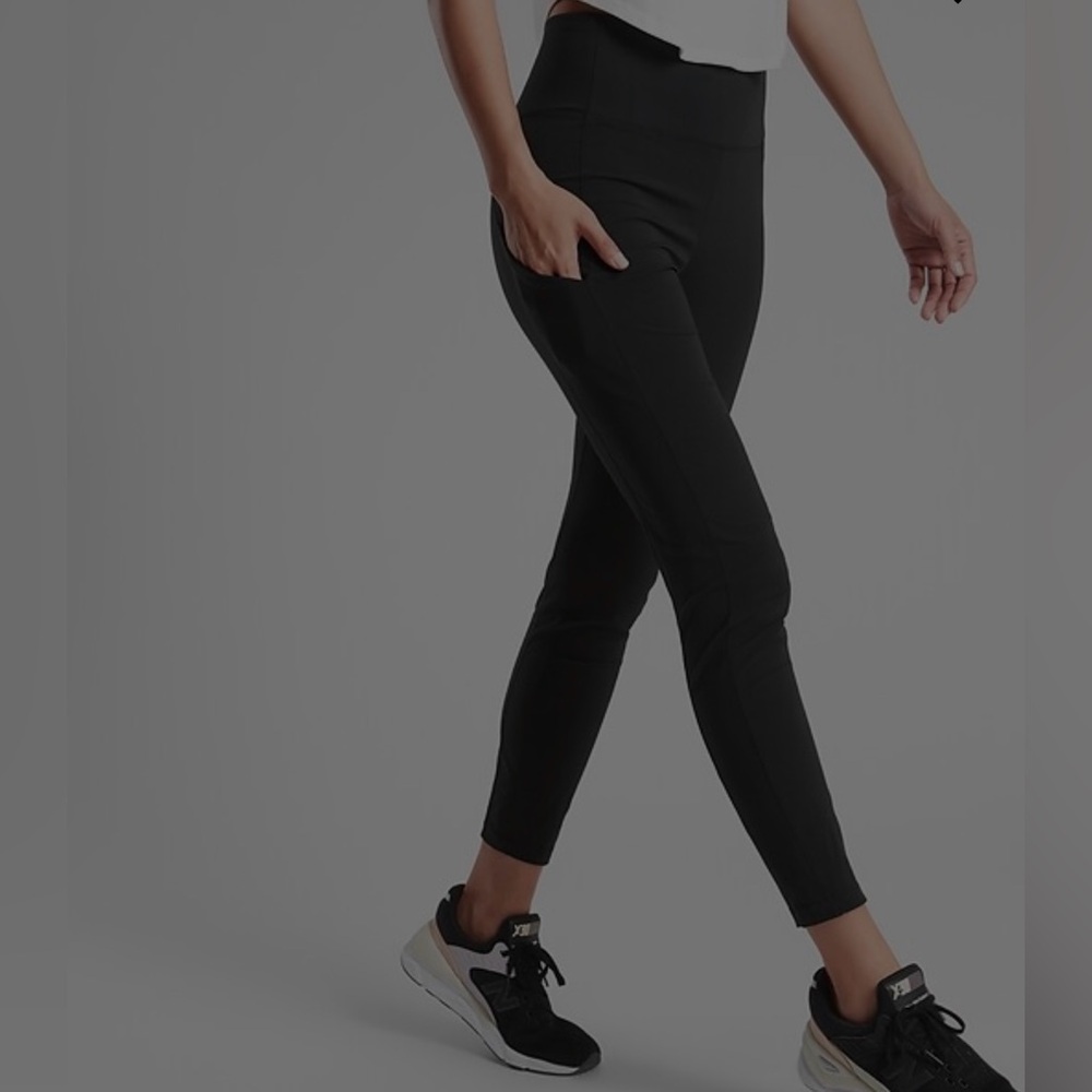 Athleta Trekkie Crop Tight